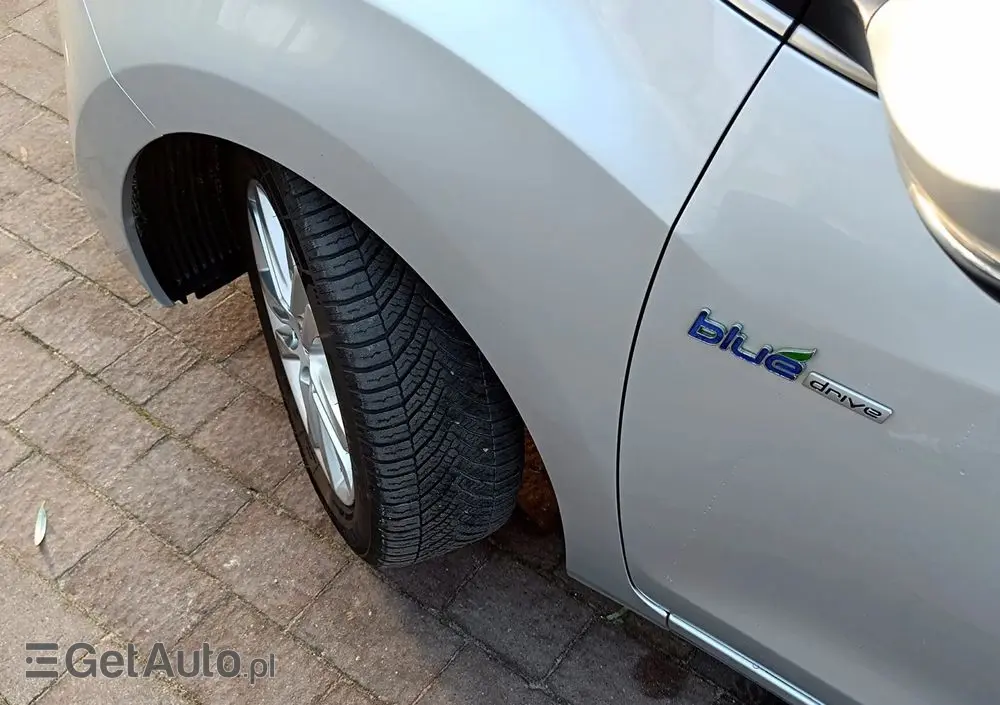 HYUNDAI I30 I30cw 1.4 CRDi Trend