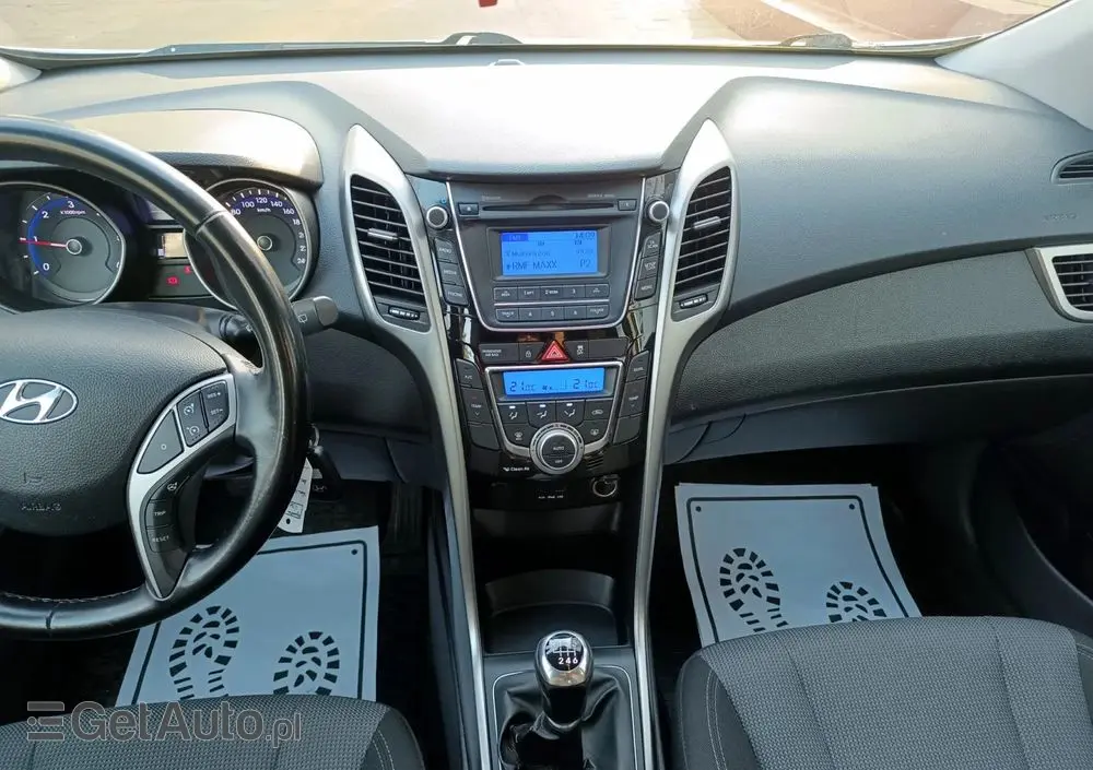 HYUNDAI I30 I30cw 1.4 CRDi Trend