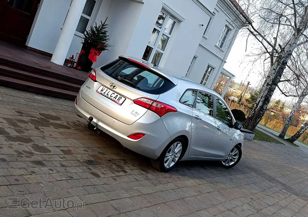 HYUNDAI I30 I30cw 1.4 CRDi Trend