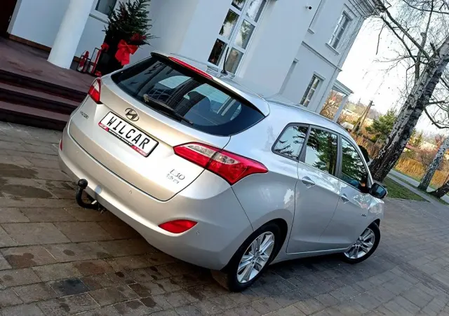 HYUNDAI I30 I30cw 1.4 CRDi Trend