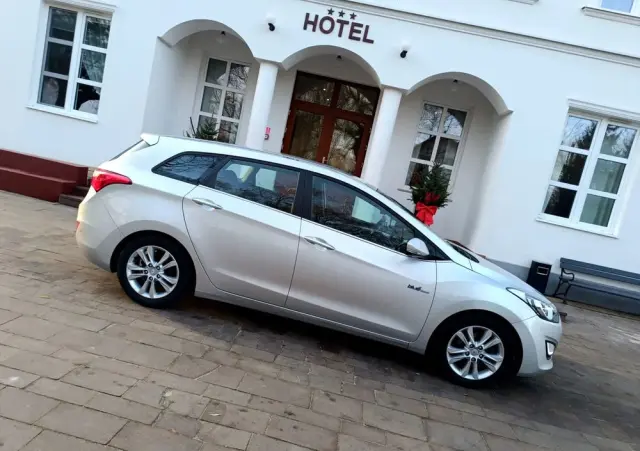 HYUNDAI I30 I30cw 1.4 CRDi Trend
