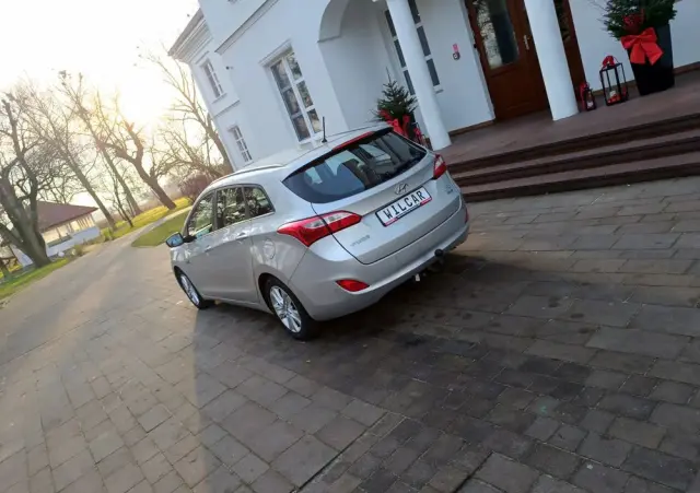 HYUNDAI I30 I30cw 1.4 CRDi Trend