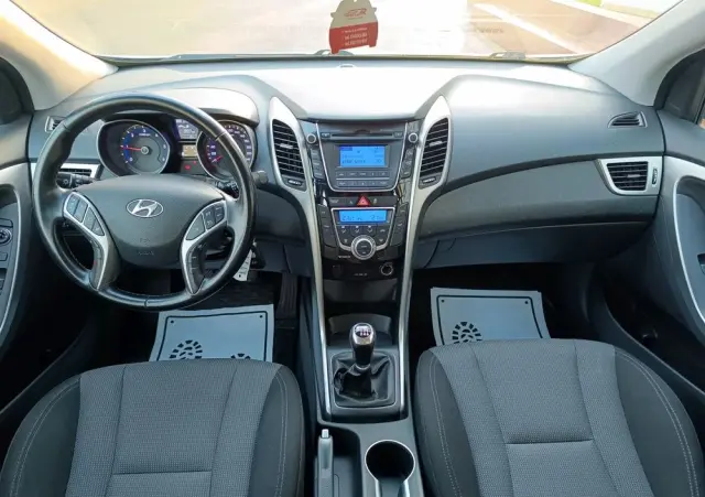 HYUNDAI I30 I30cw 1.4 CRDi Trend