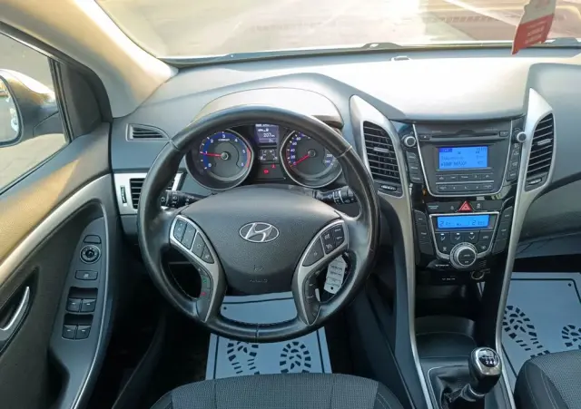 HYUNDAI I30 I30cw 1.4 CRDi Trend