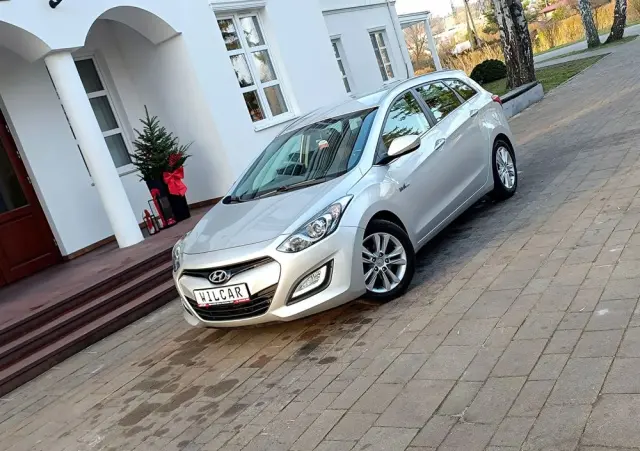 HYUNDAI I30 I30cw 1.4 CRDi Trend