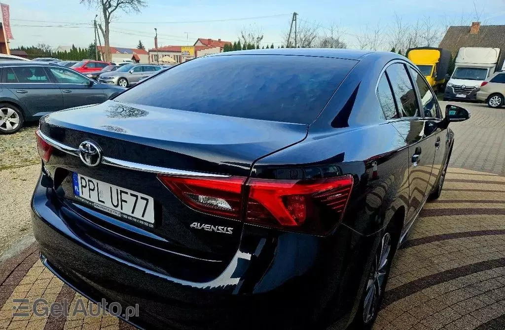 TOYOTA Avensis 