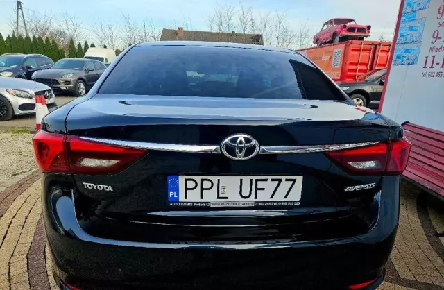 TOYOTA Avensis 