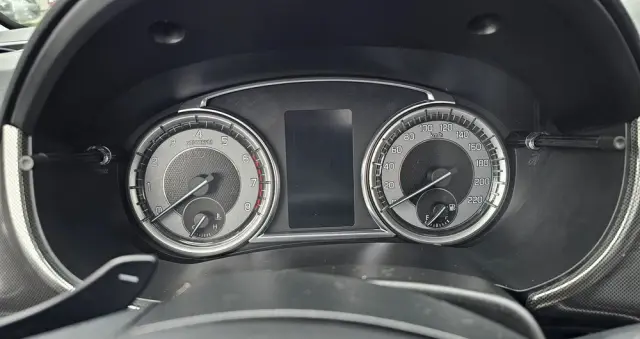 SUZUKI Vitara 1.4 Boosterjet Premium 2WD