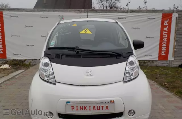 PEUGEOT IOn 