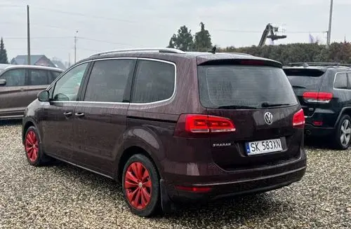 VOLKSWAGEN Sharan 