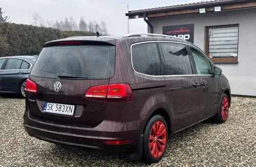 VOLKSWAGEN Sharan 