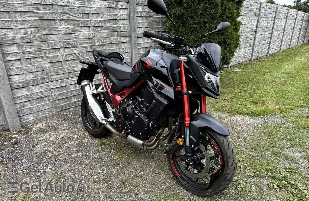 HONDA CB 