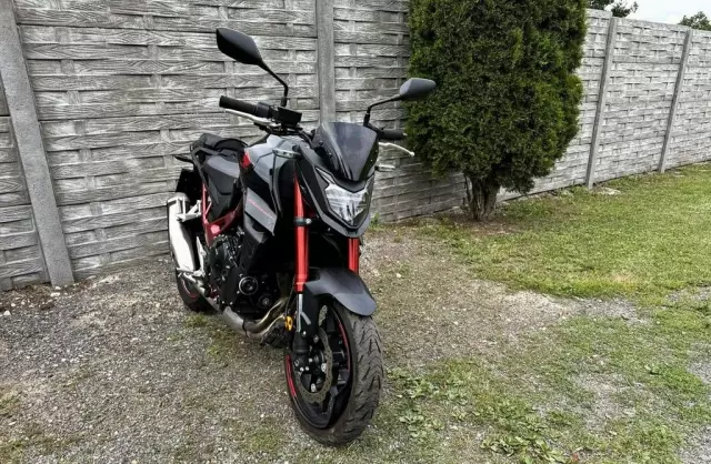 HONDA CB 
