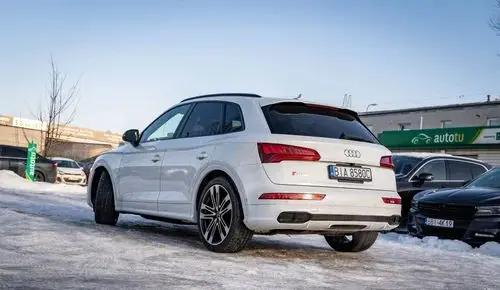 AUDI SQ5 