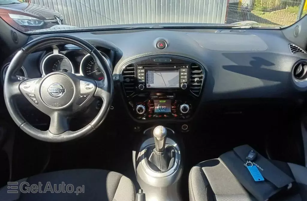 NISSAN Juke 