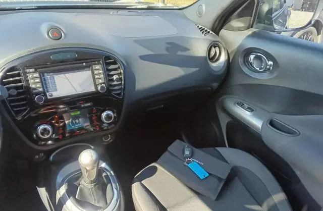 NISSAN Juke 