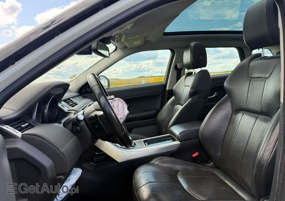 LAND ROVER Range Rover Evoque TD4 SkyView Edition