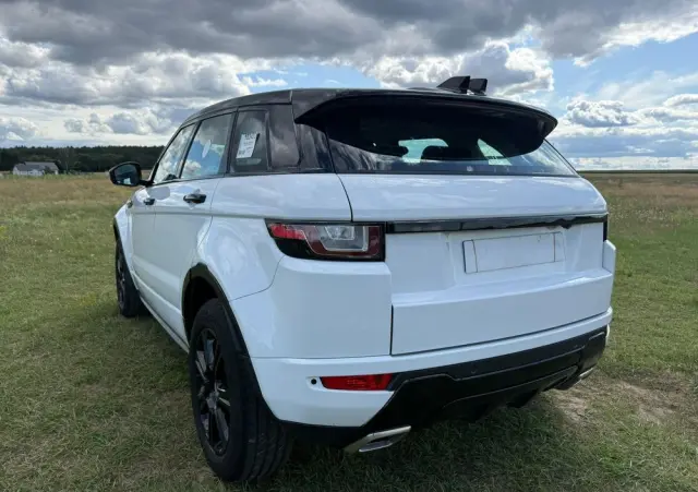 LAND ROVER Range Rover Evoque TD4 SkyView Edition