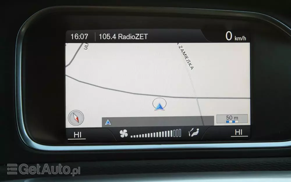 VOLVO V40 D2 R-Design