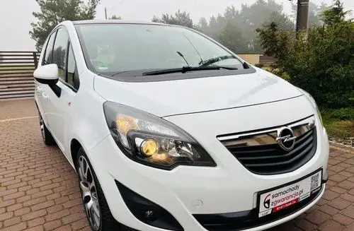 OPEL Meriva 