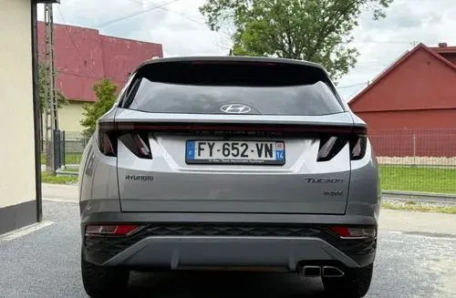 HYUNDAI Tucson 