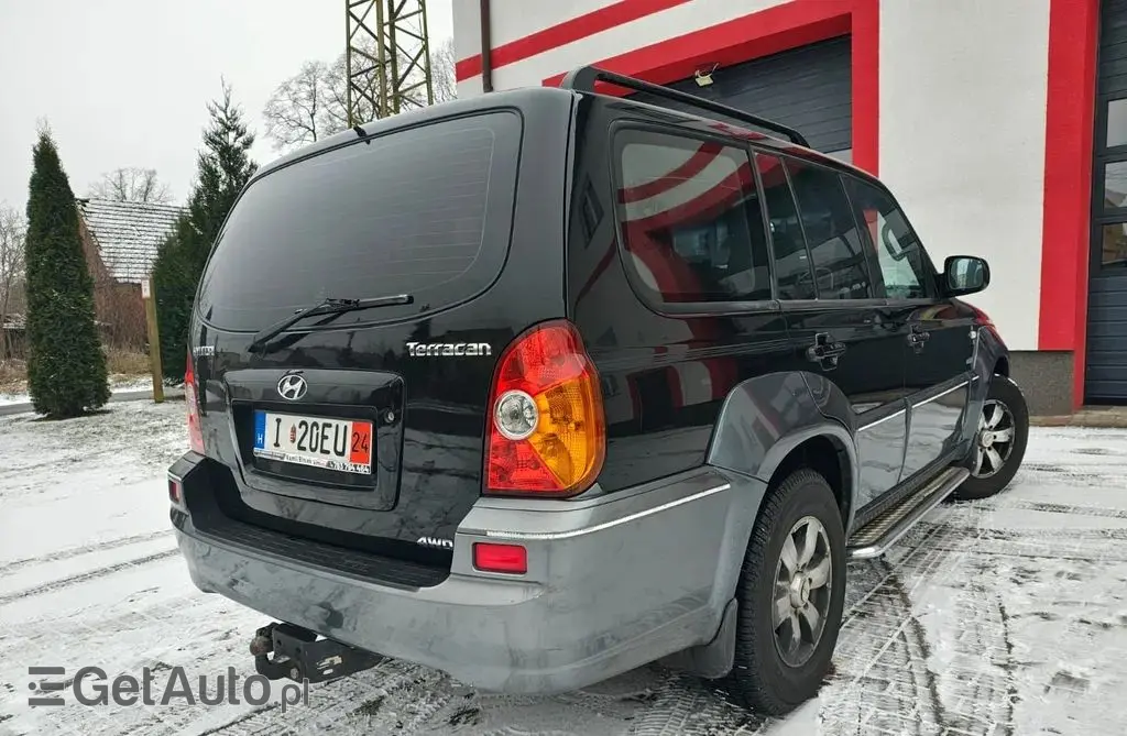 HYUNDAI Terracan 