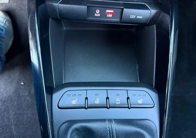 KIA Stonic 1.6 CRDi Platinum Edition