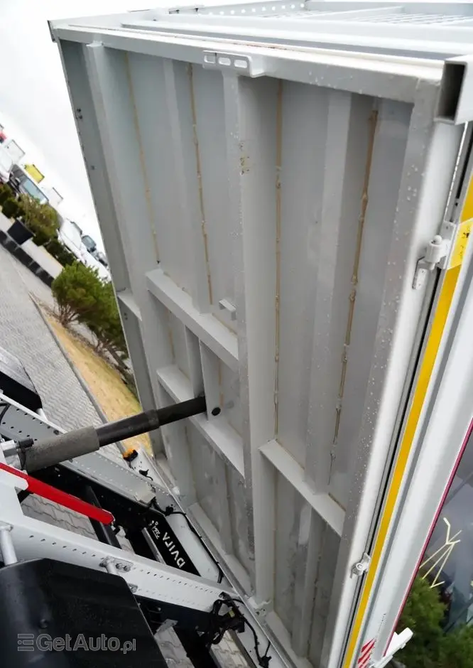 IVECO DAILY 35-140 / WYWROTKA / BRYGADÓWKA - 6 MIEJSC  / BLIŹNIAK / MANUAL / 