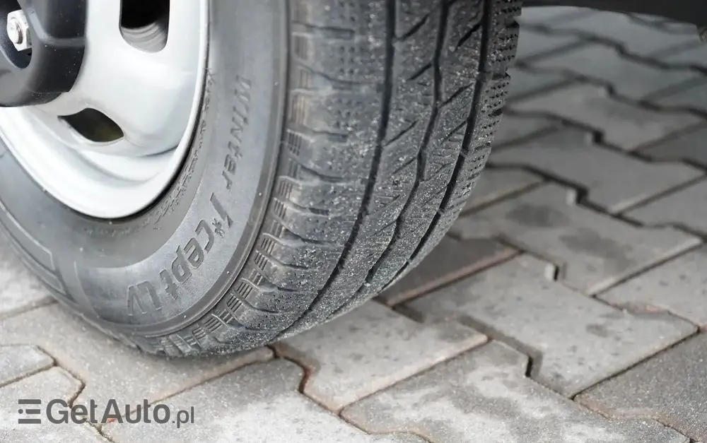 IVECO DAILY 35-140 / WYWROTKA / BRYGADÓWKA - 6 MIEJSC  / BLIŹNIAK / MANUAL / 