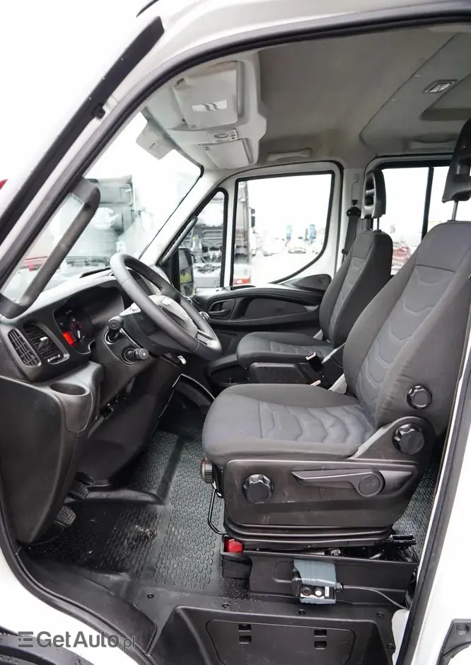 IVECO DAILY 35-140 / WYWROTKA / BRYGADÓWKA - 6 MIEJSC  / BLIŹNIAK / MANUAL / 