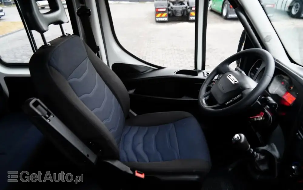 IVECO DAILY 35-140 / WYWROTKA / BRYGADÓWKA - 6 MIEJSC  / BLIŹNIAK / MANUAL / 