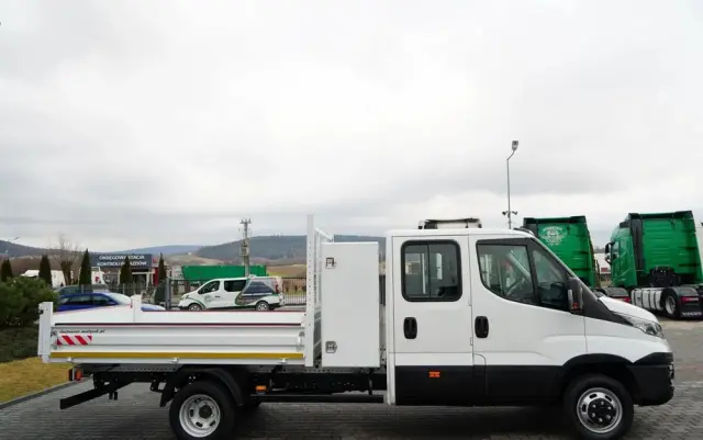 IVECO DAILY 35-140 / WYWROTKA / BRYGADÓWKA - 6 MIEJSC  / BLIŹNIAK / MANUAL / 