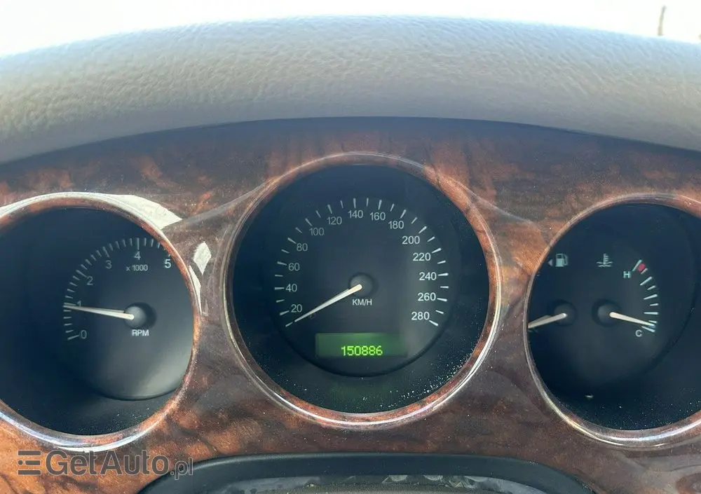 JAGUAR XJ 