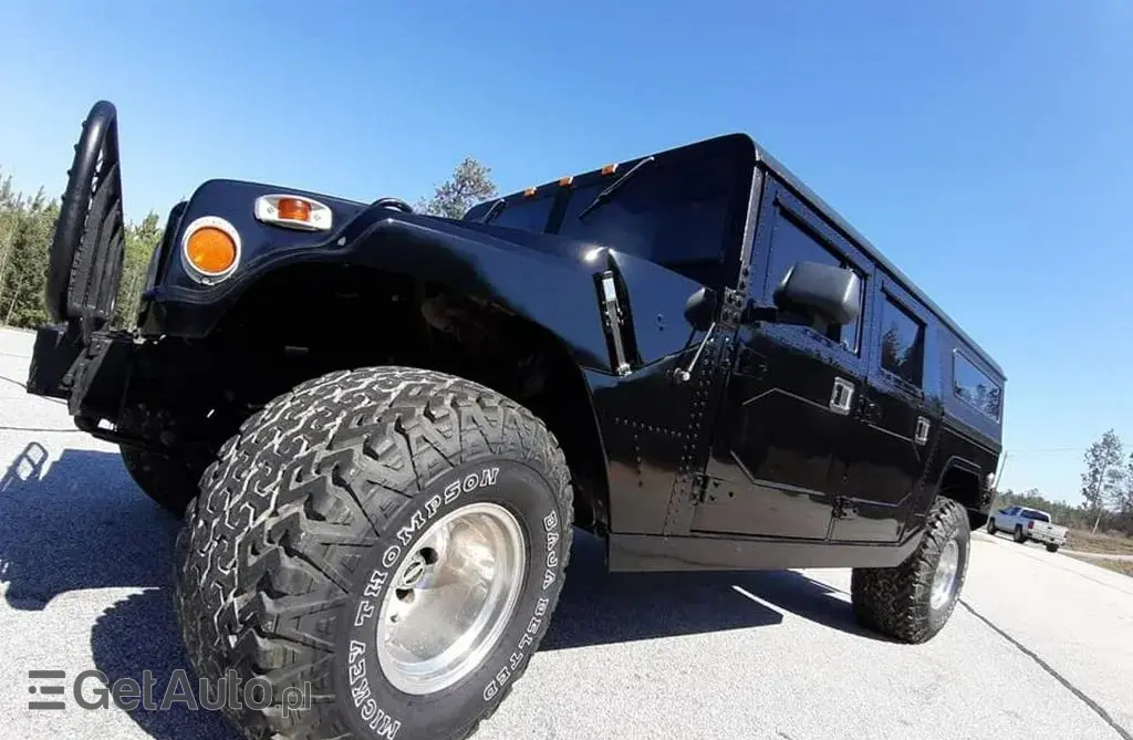 HUMMER H1 