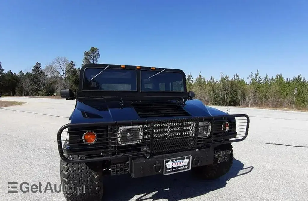 HUMMER H1 
