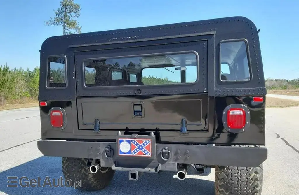 HUMMER H1 