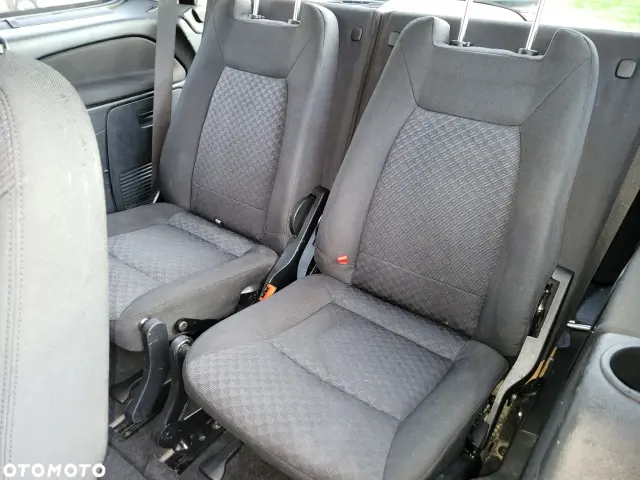 FORD Galaxy Titanium