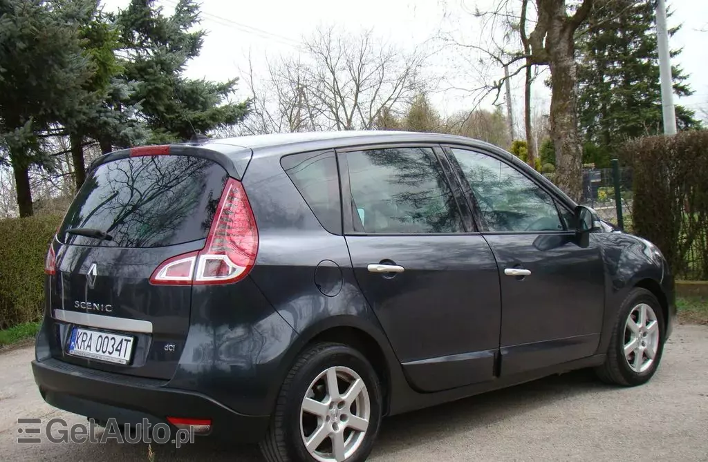 RENAULT Scenic 