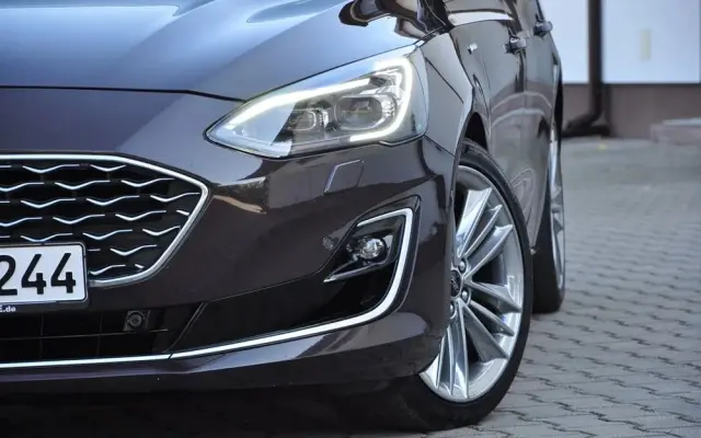 FORD Focus 2.0 EcoBlue Vignale