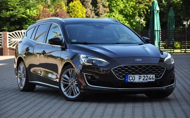 FORD Focus 2.0 EcoBlue Vignale