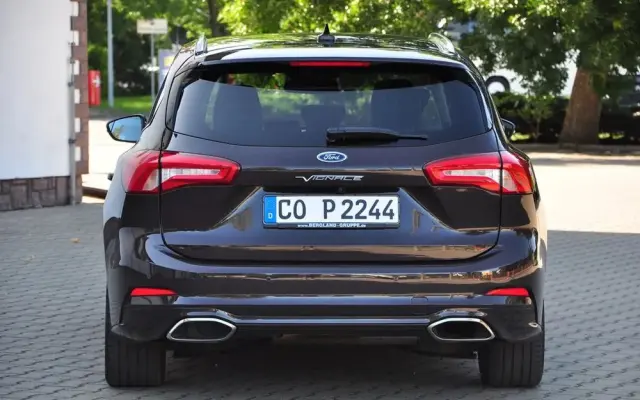 FORD Focus 2.0 EcoBlue Vignale