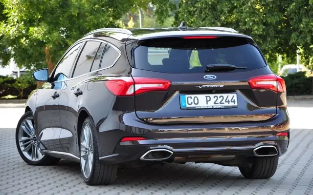 FORD Focus 2.0 EcoBlue Vignale