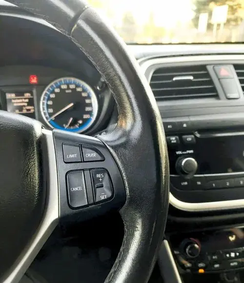 SUZUKI Sx4 S-cross 