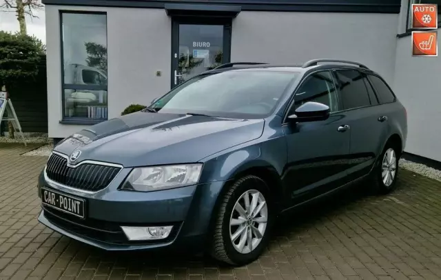 SKODA Octavia 