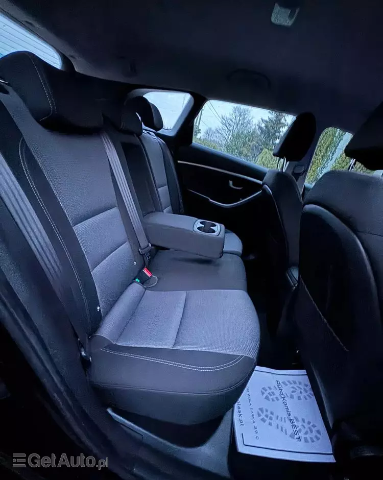 HYUNDAI I30 1.4 Passion