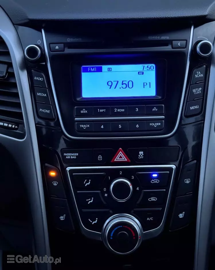 HYUNDAI I30 1.4 Passion