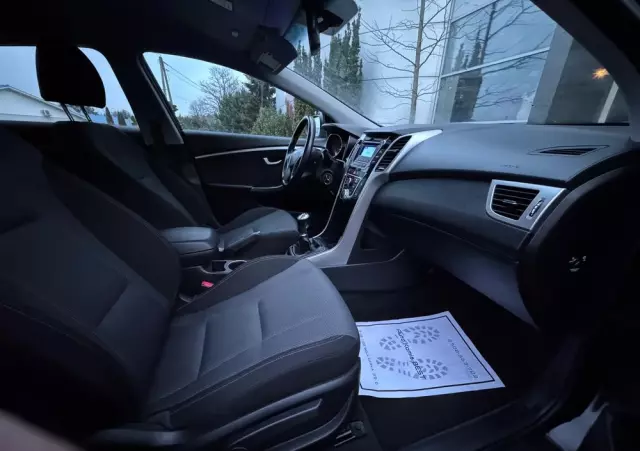 HYUNDAI I30 1.4 Passion