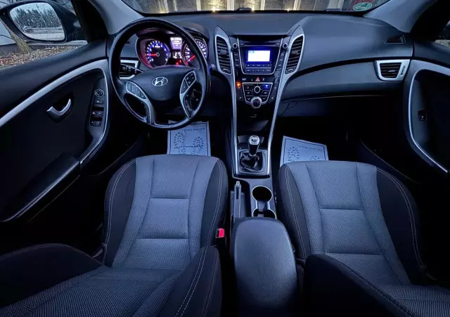 HYUNDAI I30 1.4 Passion