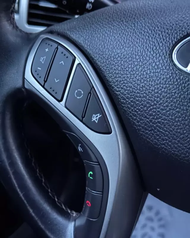 HYUNDAI I30 1.4 Passion