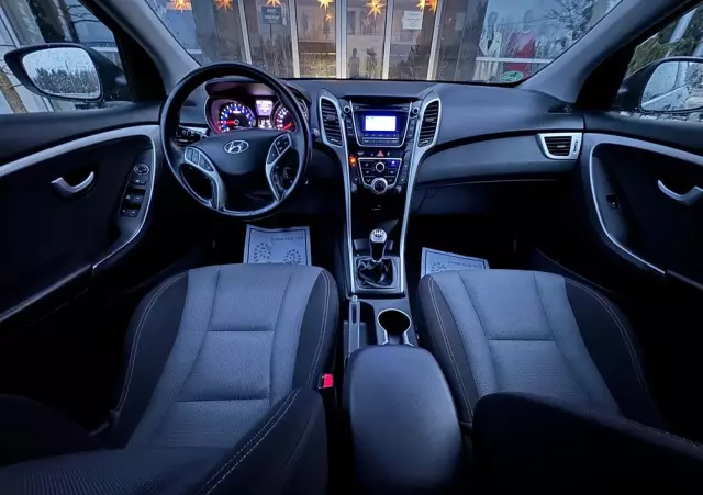 HYUNDAI I30 1.4 Passion